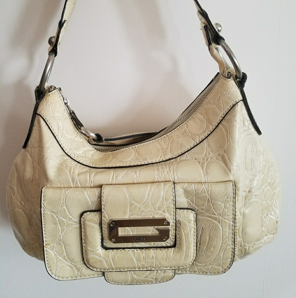 Beige Guess Satchel/FREE Jewelry